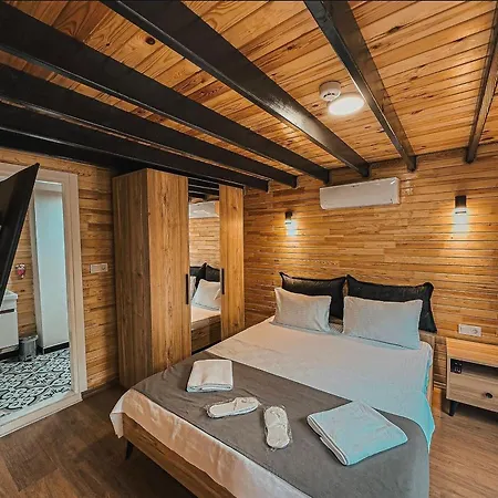 Tatil Evi Arkadaslar Icin Bungalov Ev *