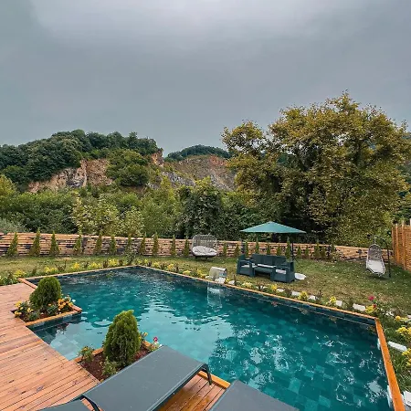 Arkadaslar Icin Bungalov Ev Tatil Evi